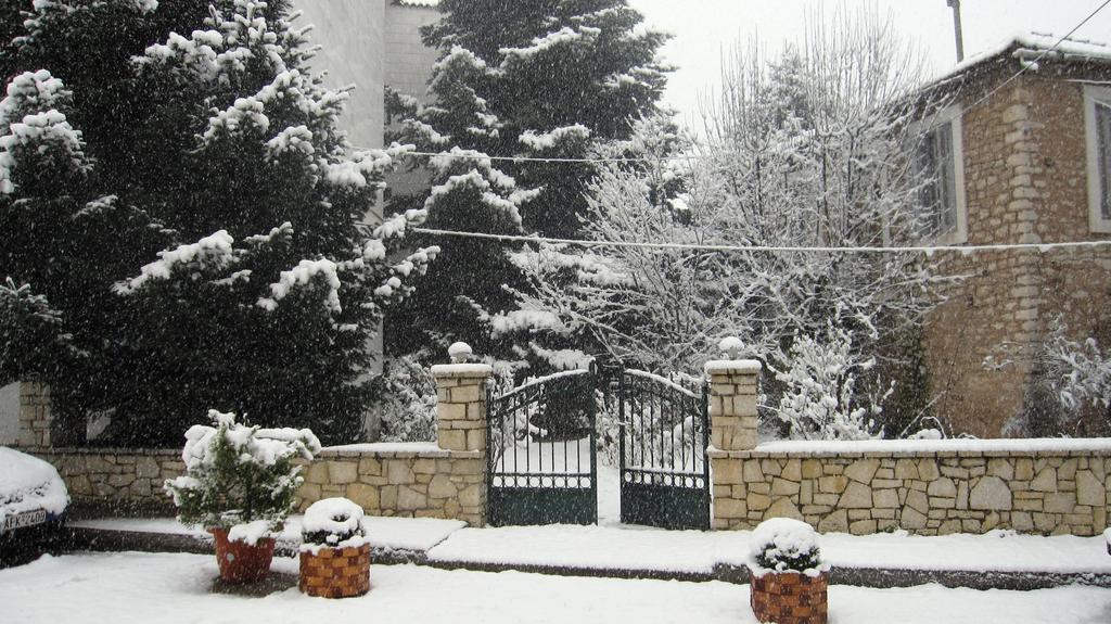 Papastavrou Apartments Kalavryta Extérieur photo