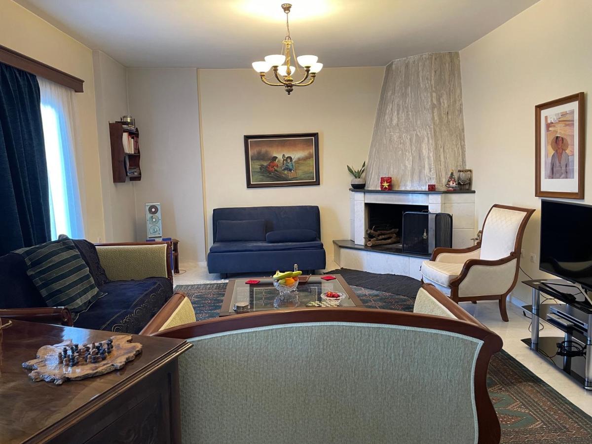 Papastavrou Apartments Kalavryta Extérieur photo