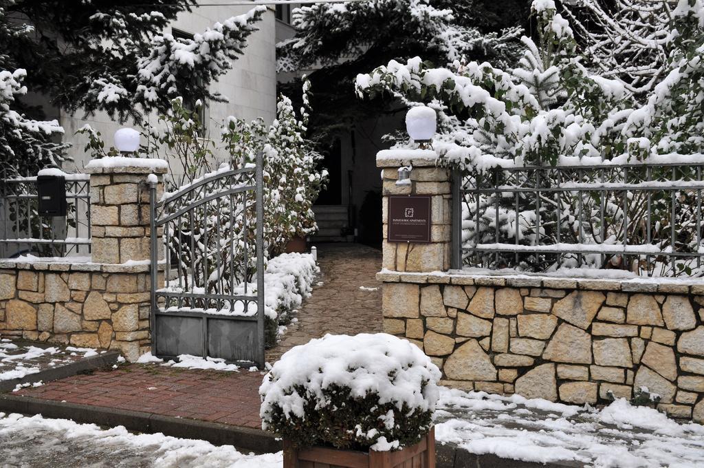Papastavrou Apartments Kalavryta Extérieur photo
